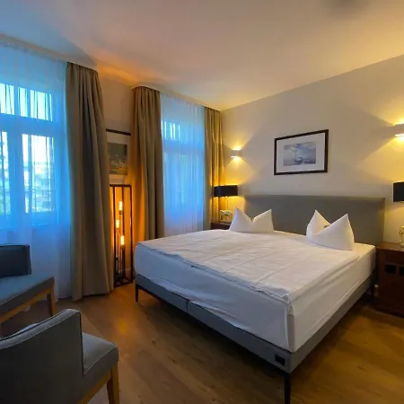 Elefant Hotel 3*