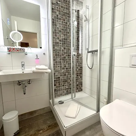 Elefant 3* 슈베린